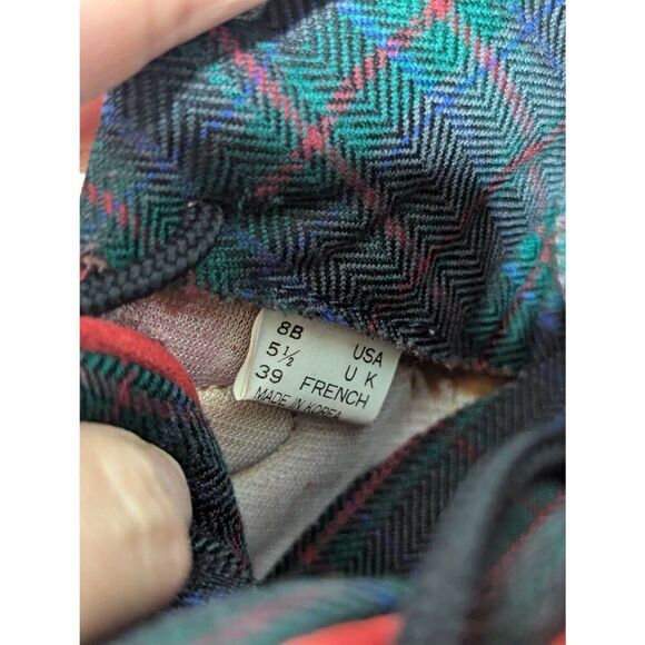 Tretorn Women's Red Suede Lace-Up Almond Toe Ankle Boots Size 8 - Picture 3 of 9